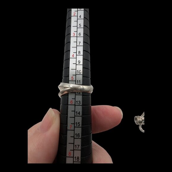 Vintage Sterling Silver Swirl Ring .925 Size 5.5 Toe Ring - Picture 2 of 5